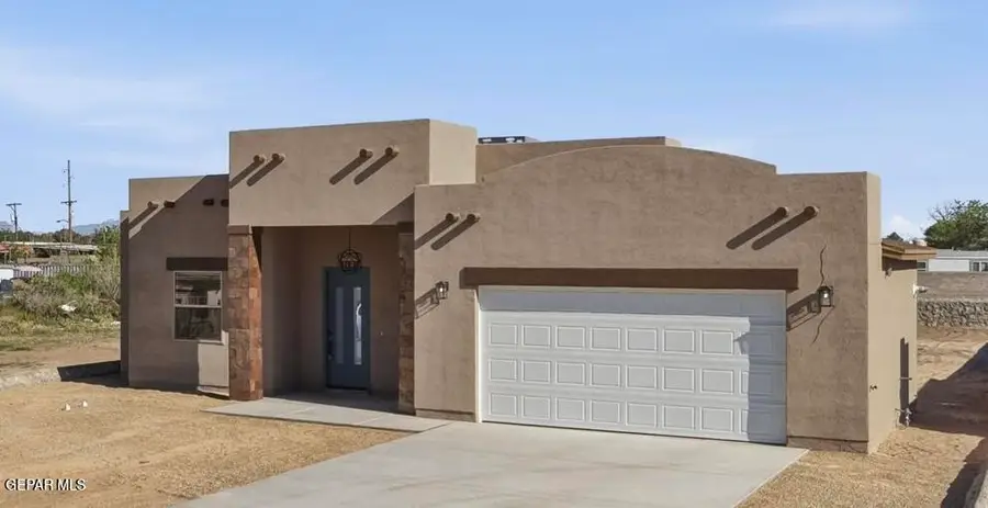 331 Apodaca Road, Socorro, TX 79927 - #2