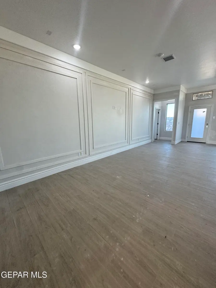 3945 Peak Place, El Paso, TX 79938 - #3
