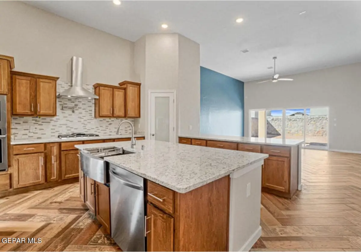 110 Daniel Lynn, Sunland Park, NM 88008 - #1