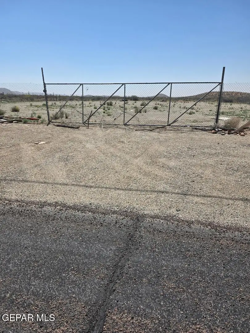 16630 Montana Avenue, Clint, TX 79836 - #1