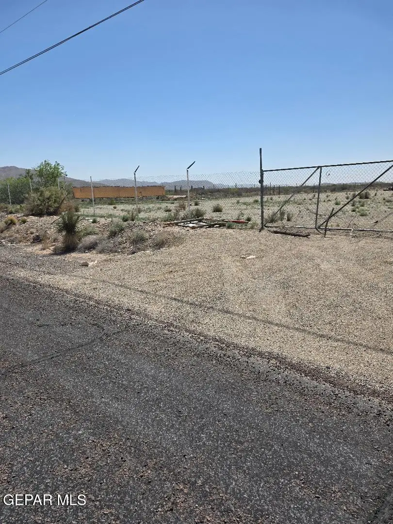16630 Montana Avenue, Clint, TX 79836 - #2