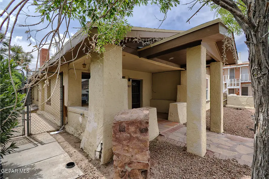 1307 N Virginia Street, El Paso, TX 79902 - #2