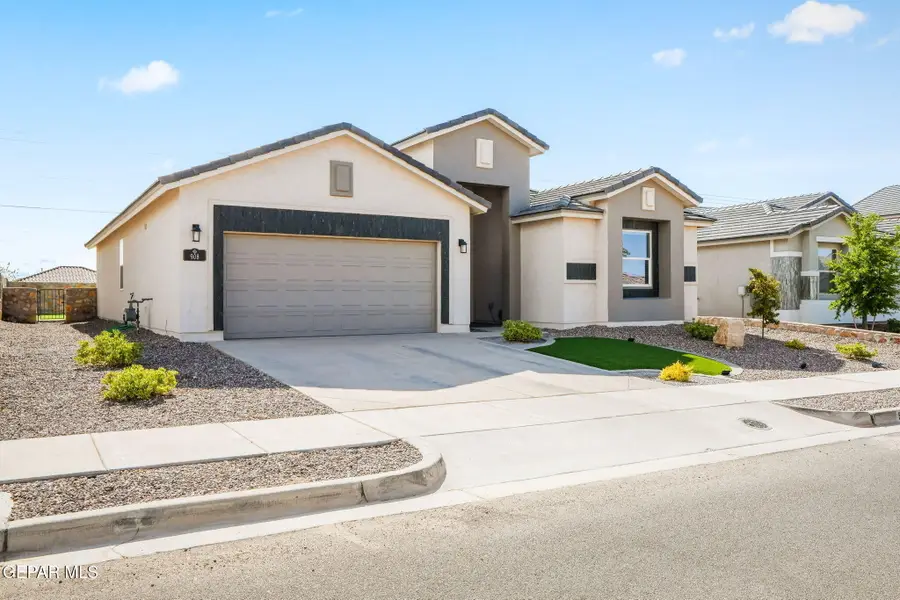 908 Crystal Deer Drive, El Paso, TX 79928 - #3