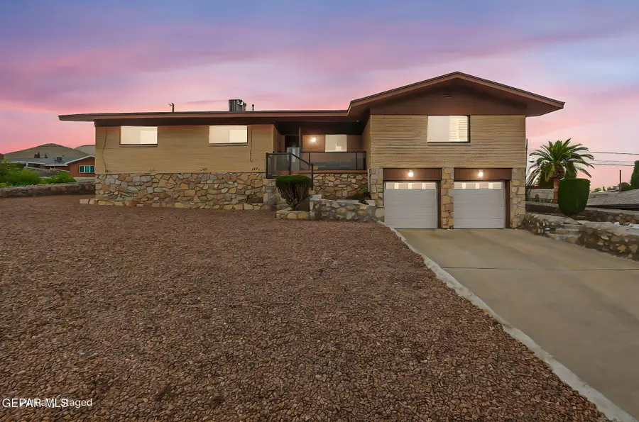 3307 Moonlight Avenue, El Paso, TX 79904 - #2