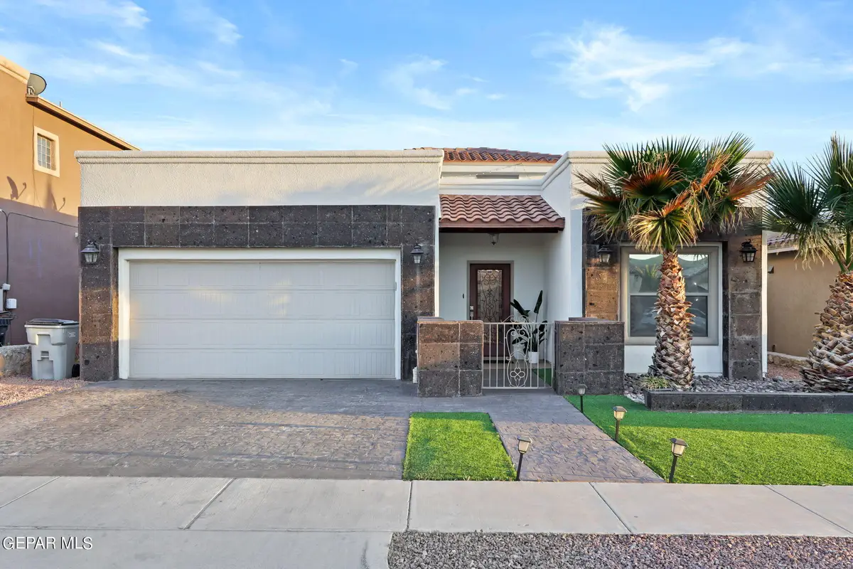 3136 Blue Dirt Circle, El Paso, TX 79938 - #1