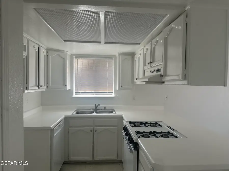 12036 Van Gogh Drive, El Paso, TX 79936 - #3