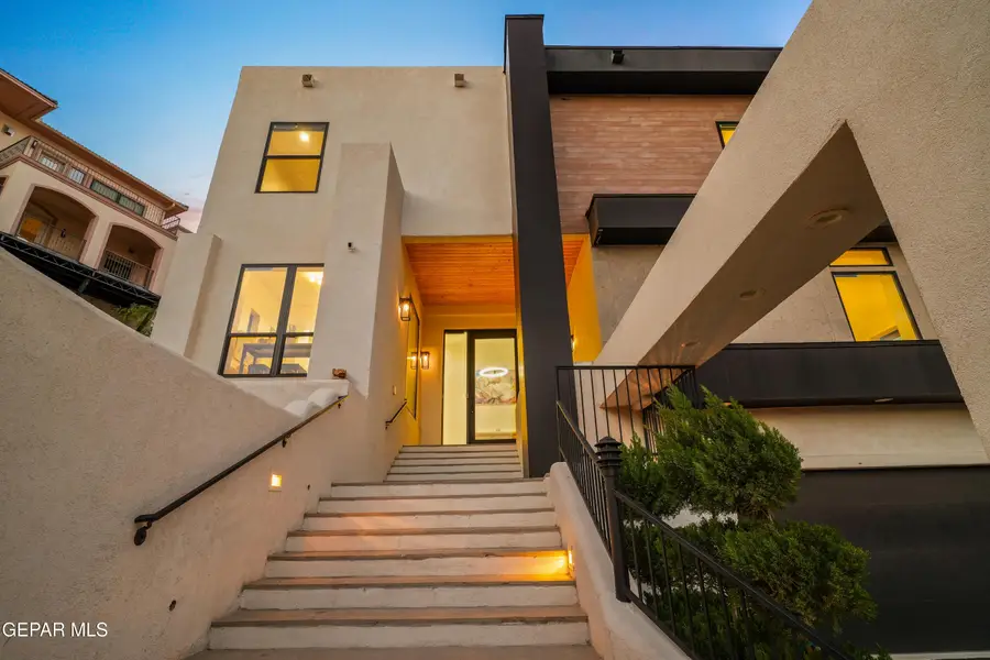 10 Bronze Crest Lane, El Paso, TX 79902 - #3