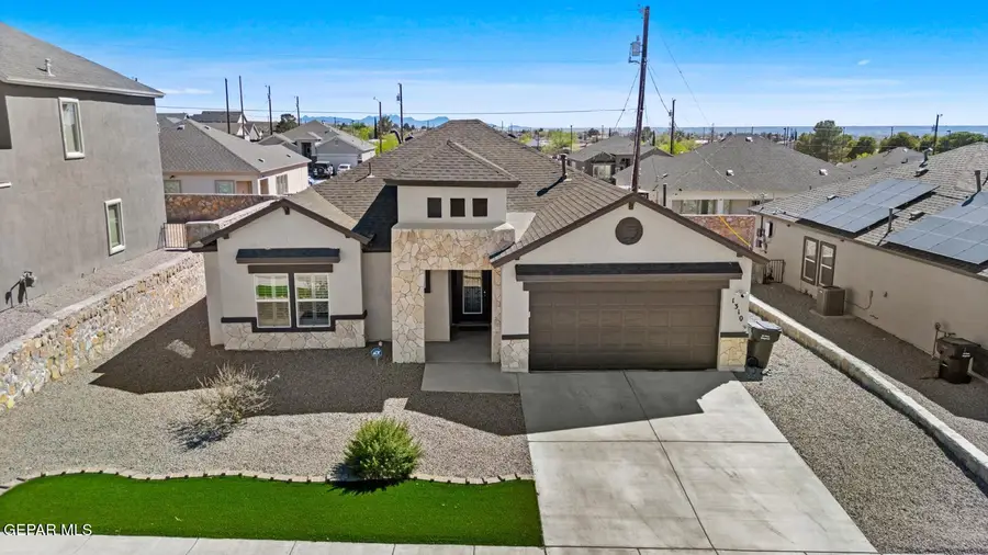 1310 Meadow Road, Canutillo, TX 79835 - #2