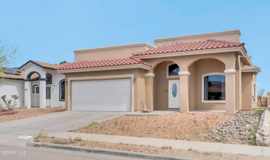 3260 Maple Point Drive, El Paso, TX 79938 - #3