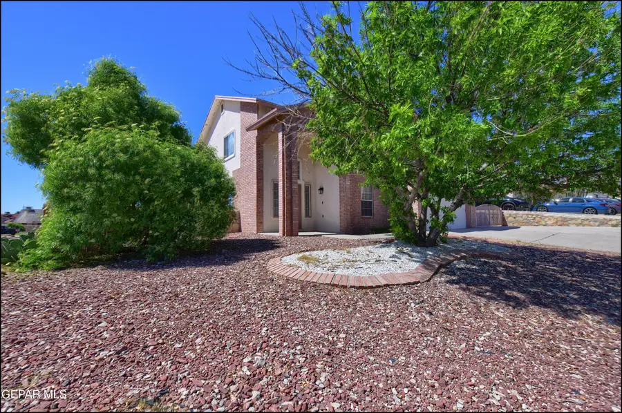 4376 Loma Taurina Drive, El Paso, TX 79934 - #3