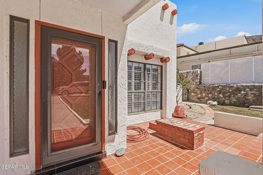 605 Moondale Drive, El Paso, TX 79912 - #3
