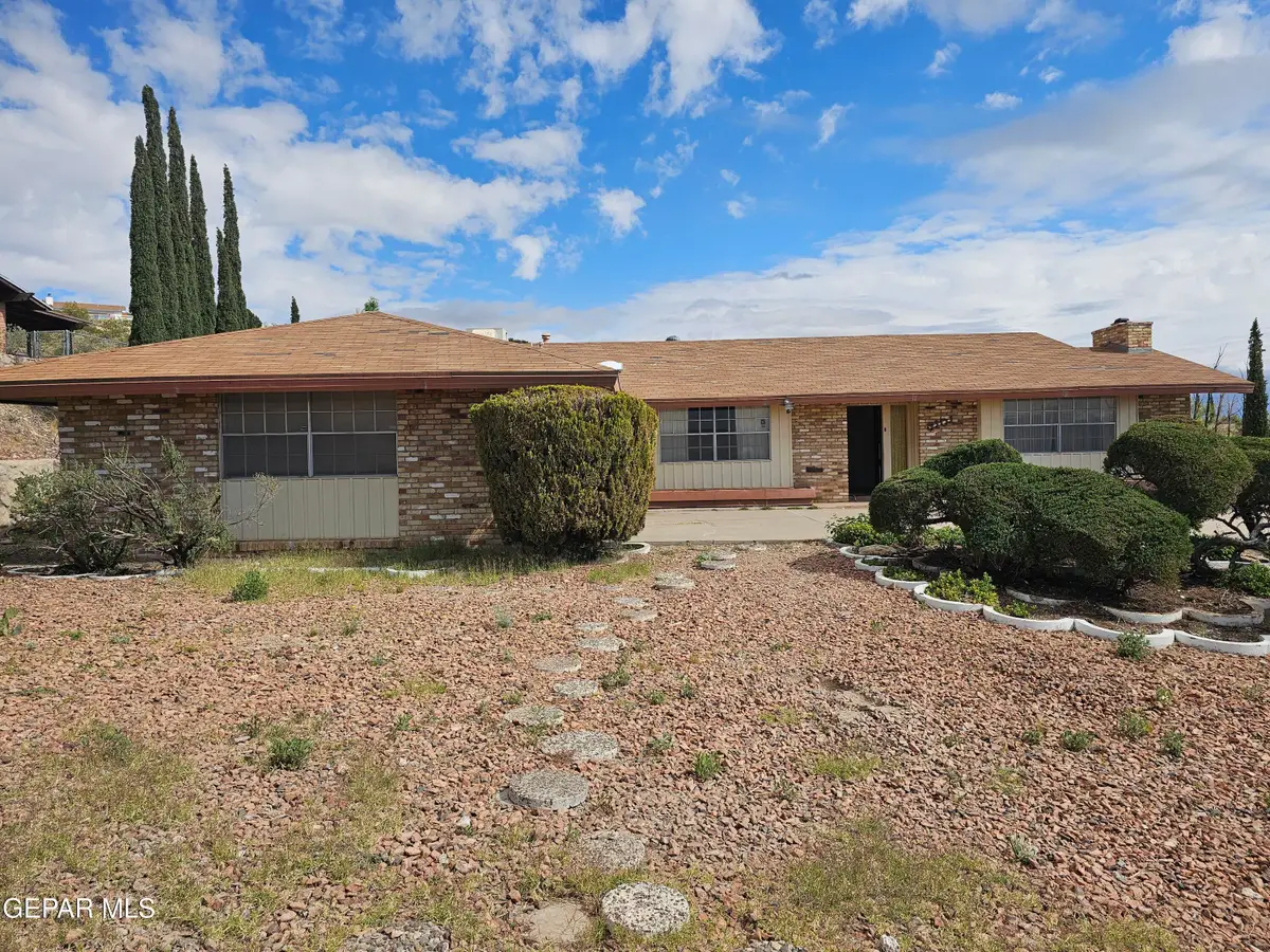 3101 Parknorth Drive, El Paso, TX 79904 - #1