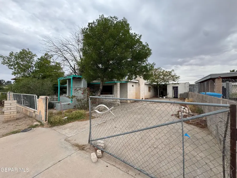 355 Rachel Drive, Socorro, TX 79927 - #3