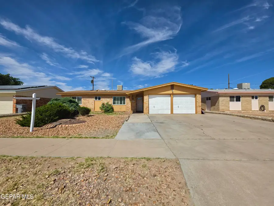 3011 Wedgewood Drive, El Paso, TX 79925 - #2