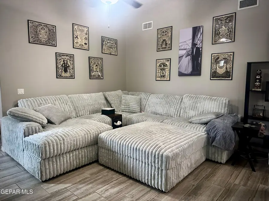 788 Pontop Hall Street, El Paso, TX 79928 - #3