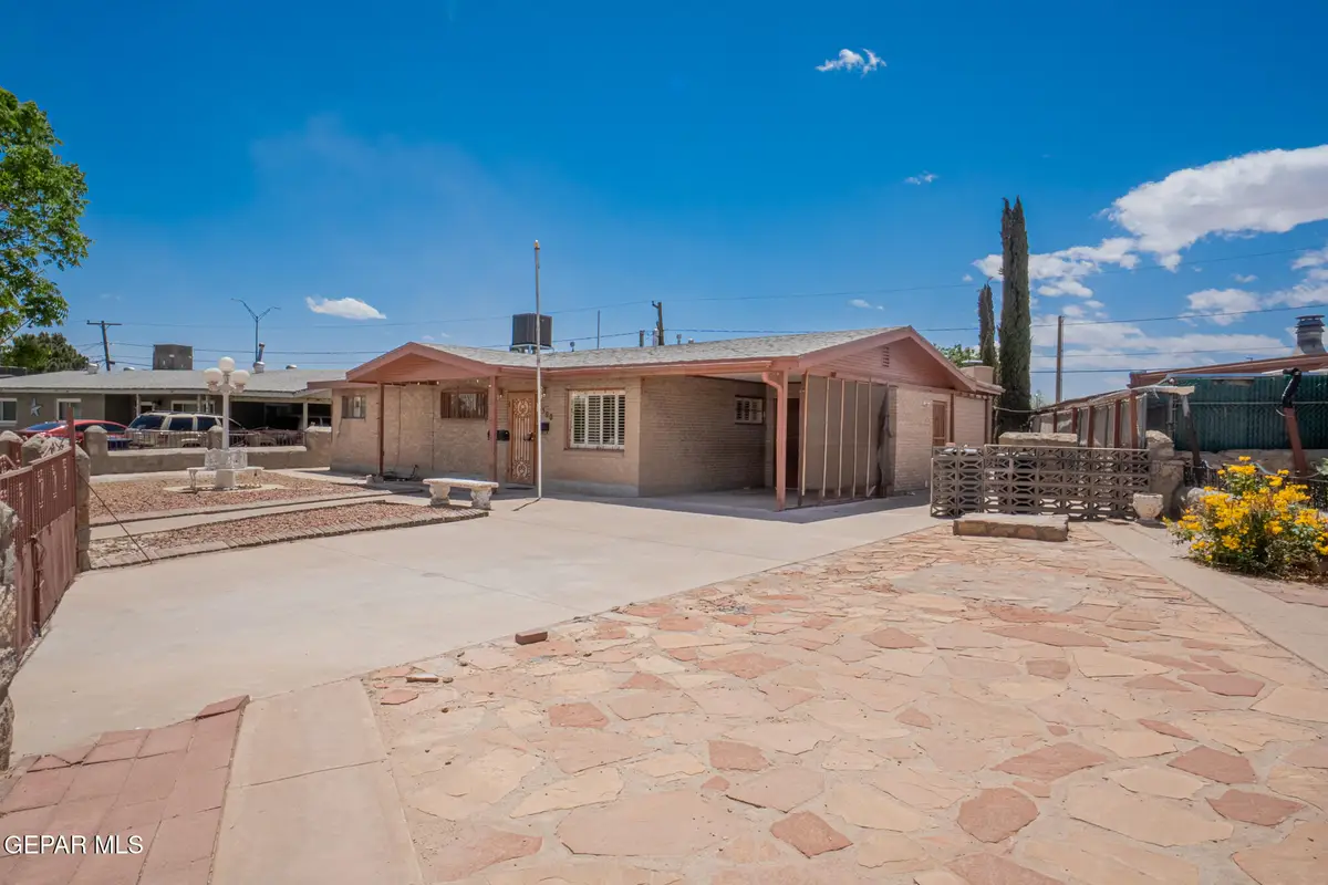 5300 Flower Drive, El Paso, TX 79905 - #1