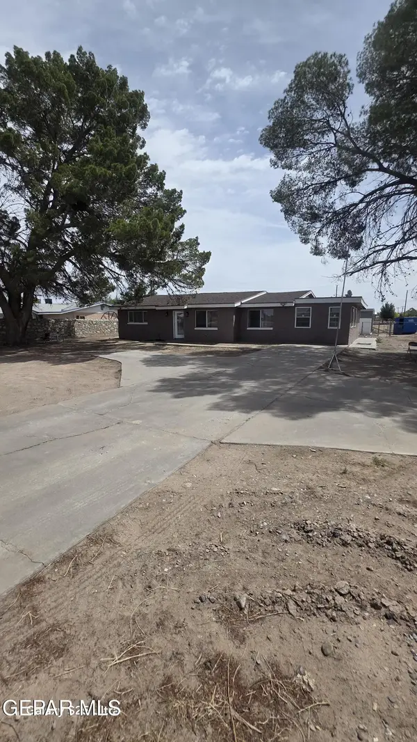 10391 Socorro Road, Socorro, TX 79927