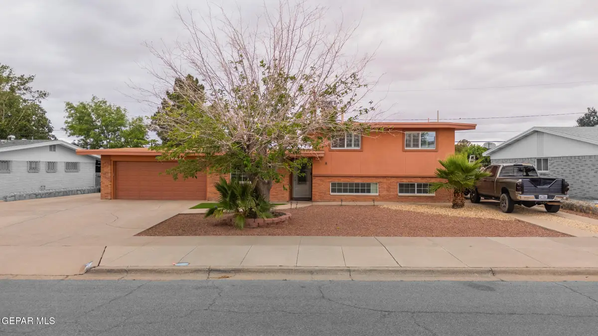 10217 Singapore Avenue, El Paso, TX 79925 - #1