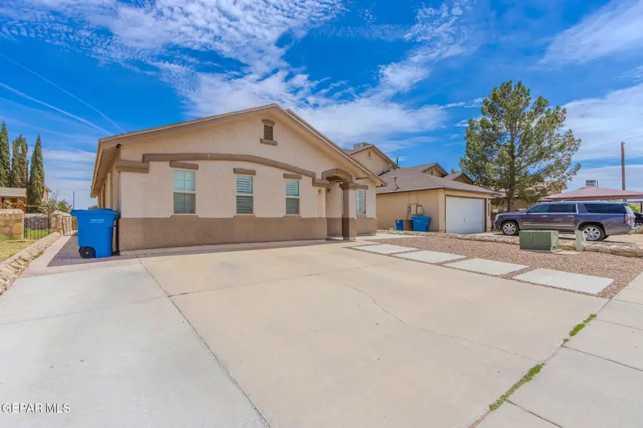 10269 Valle De Oro Drive, Socorro, TX 79927 - #3