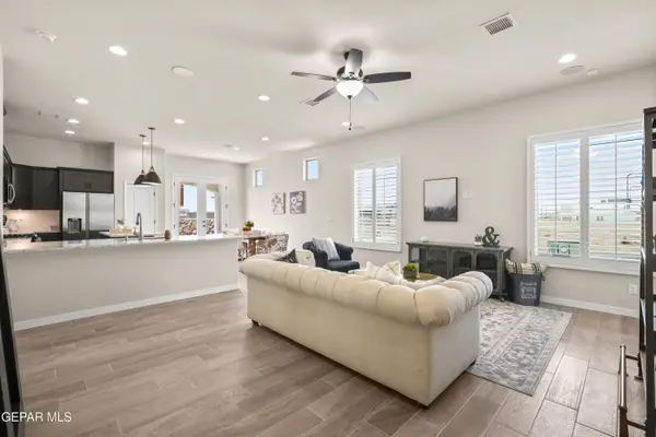 605 Bluegruff Street, Horizon City, TX 79928