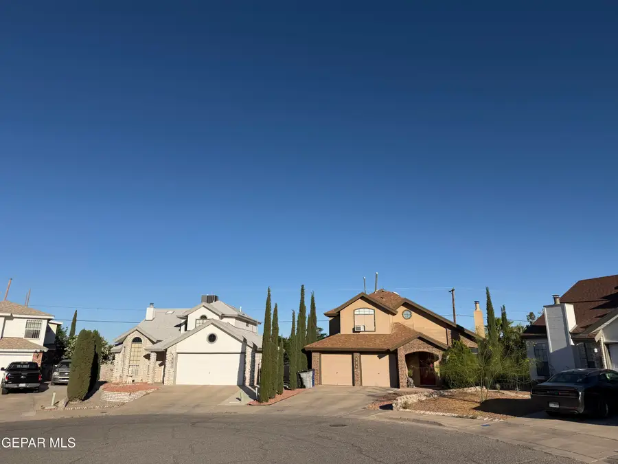 505 Anasazi Court, El Paso, TX 79912 - #2