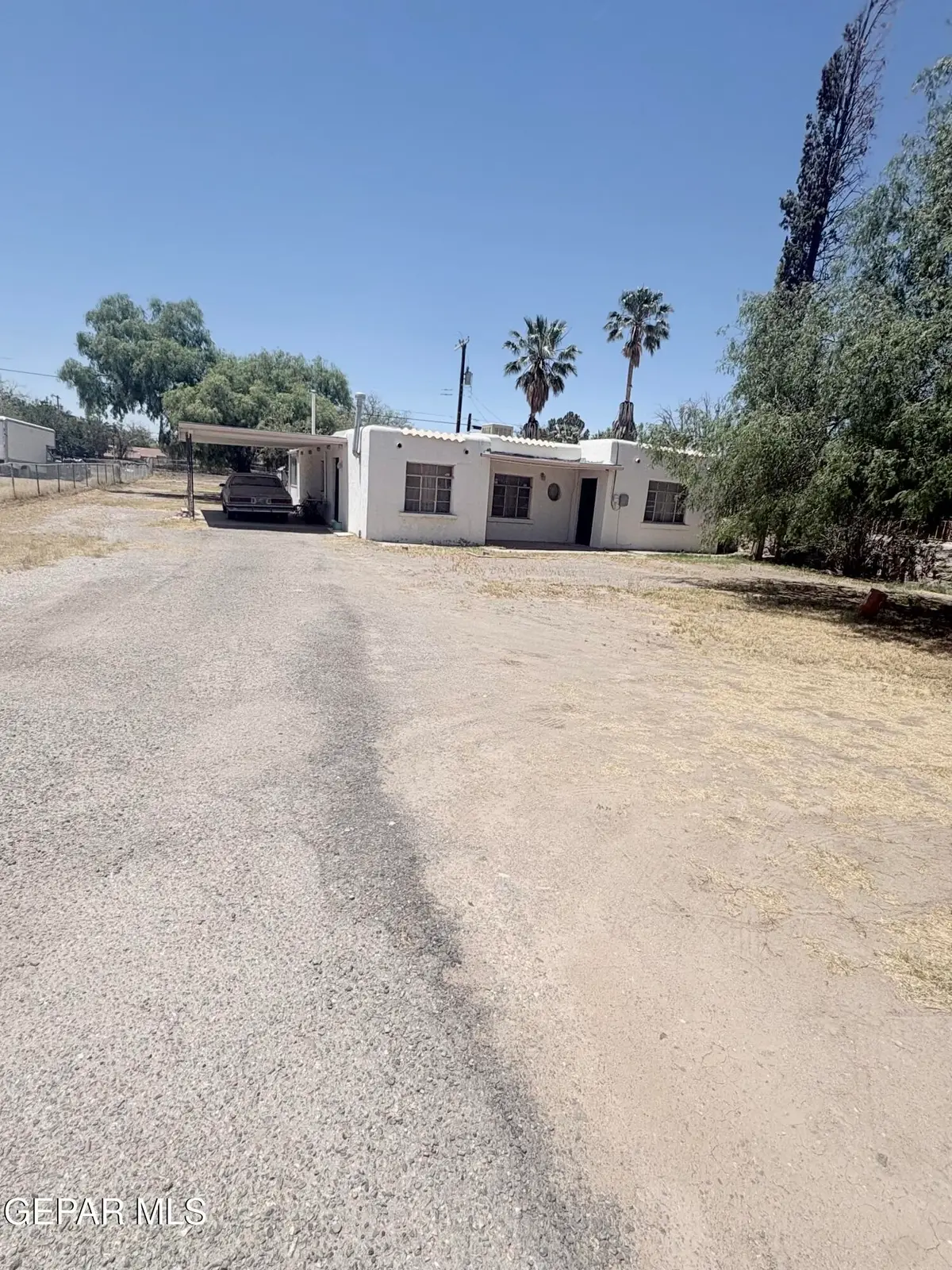 327 S Glenwood Street, El Paso, TX 79905 - #1