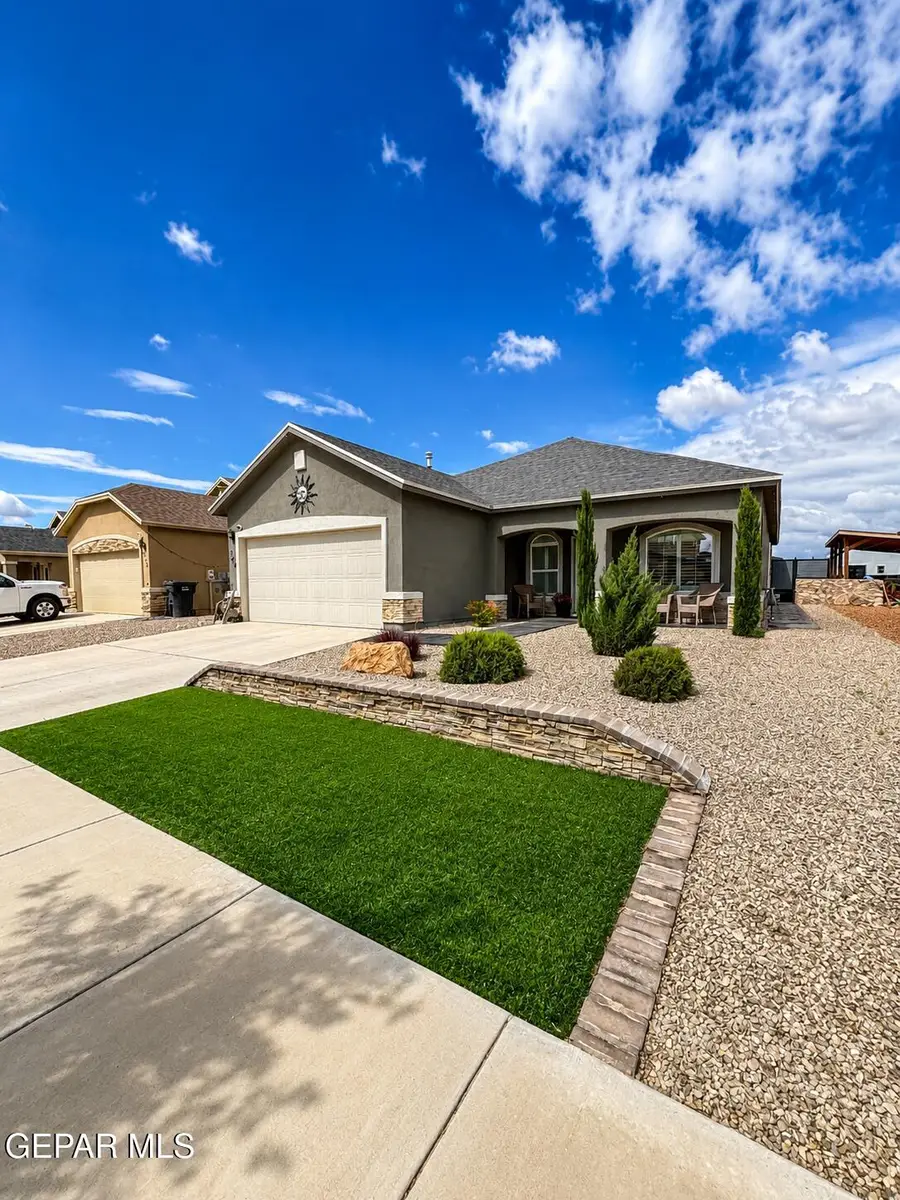 309 Samuel Vista Street, El Paso, TX 79928 - #2
