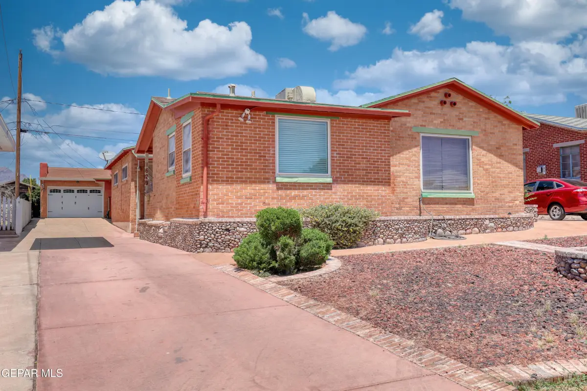 1629 Saint Johns Drive, El Paso, TX 79903 - #1