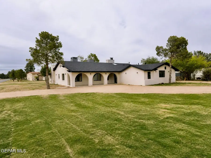 775 W Borderland Road, El Paso, TX 79932 - #2