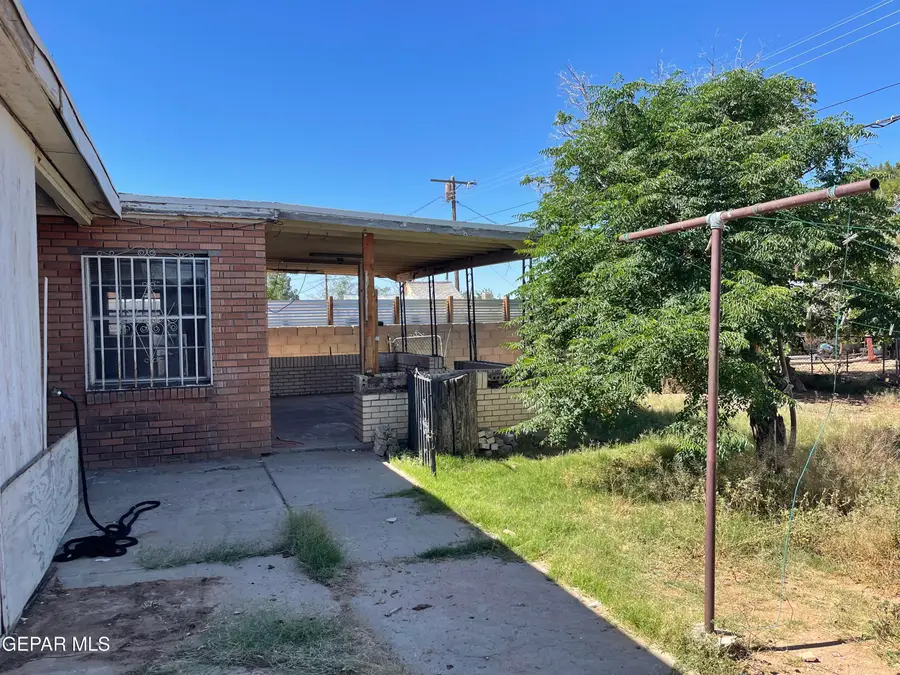 8401 Mount Whitney Drive, El Paso, TX 79904 - #3
