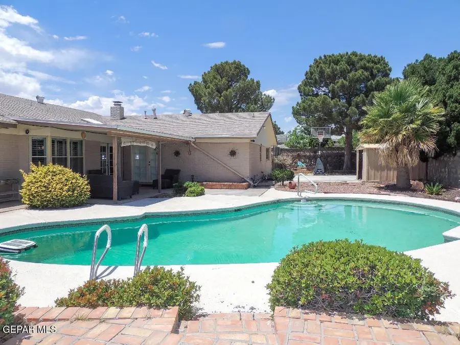 10701 Vista Alegre Drive, El Paso, TX 79935 - #2