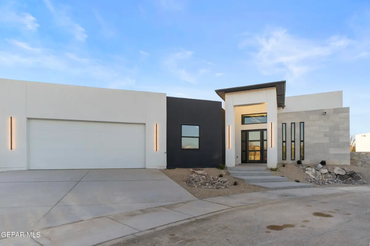 5652 Rio Bonito Circle, El Paso, TX 79932 - #1