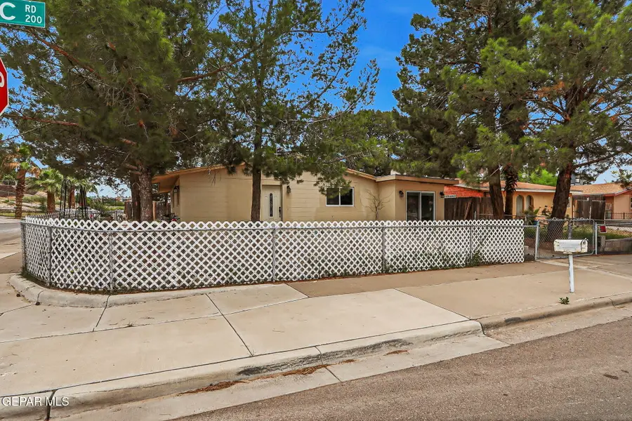 224 Pacific Drive, El Paso, TX 79922 - #2