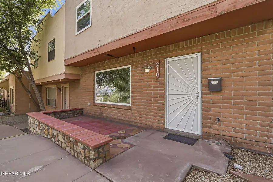 210 Maricopa Drive, El Paso, TX 79912 - #3