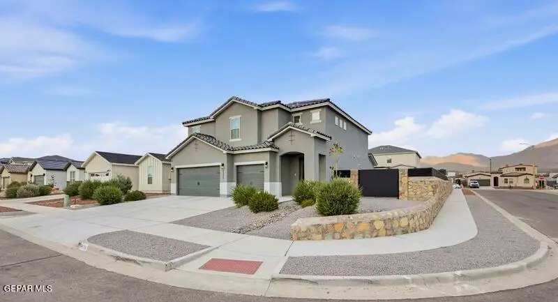 2370 Enchanted Butte, El Paso, TX 79911 - #1