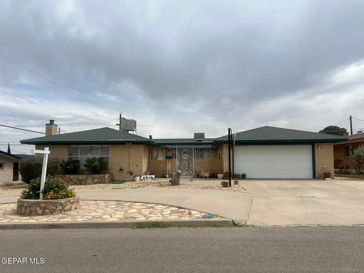 2816 Taylor Avenue, El Paso, TX 79930 - #1
