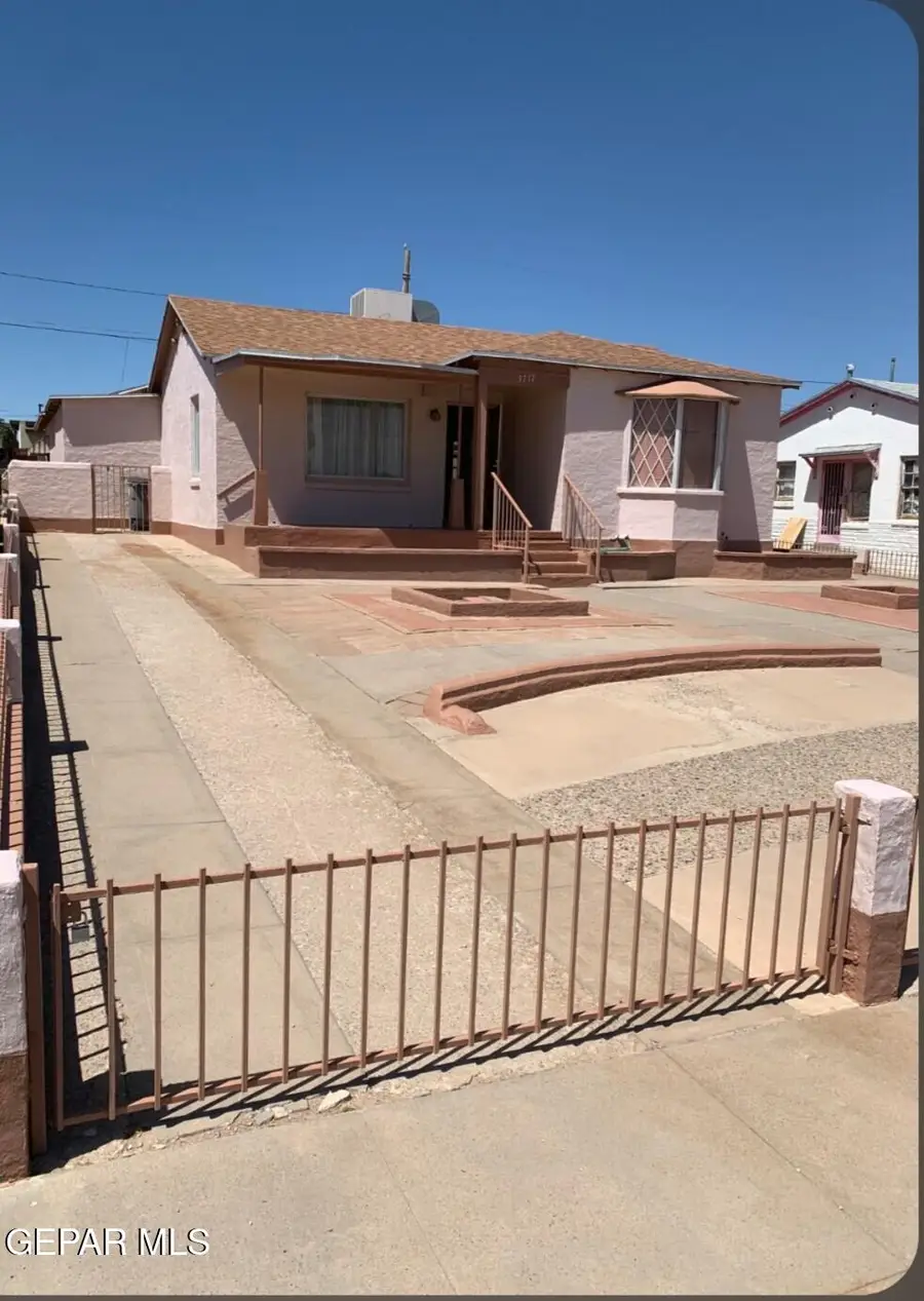 3717 Savannah Avenue, El Paso, TX 79930 - #3