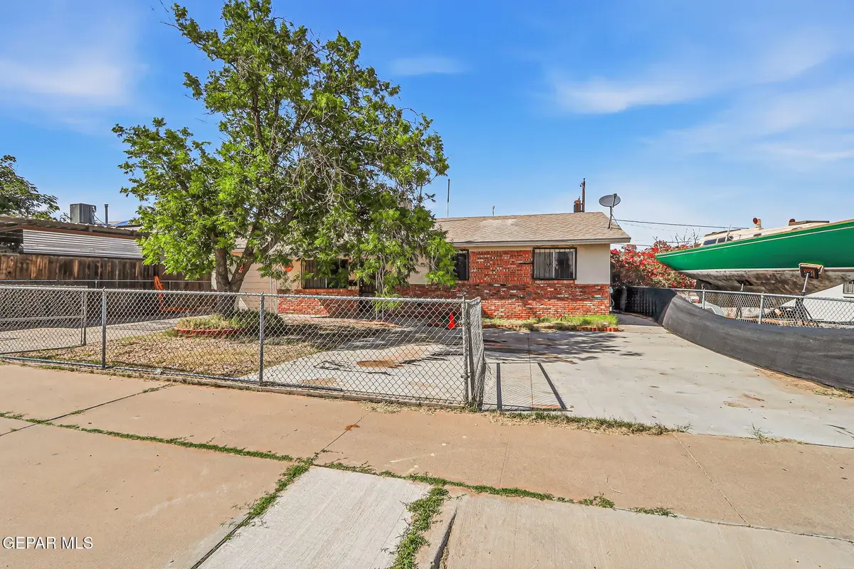5021 Royal Drive, El Paso, TX 79924 - #1