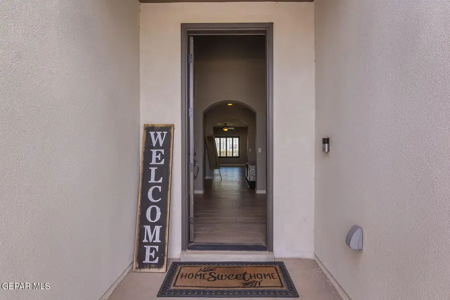 841 Bronze Hill Avenue, Santa Teresa, NM 88008 - #3