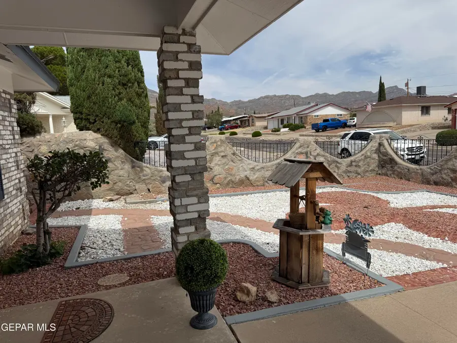 4724 Rolling Stone Drive, El Paso, TX 79924 - #3