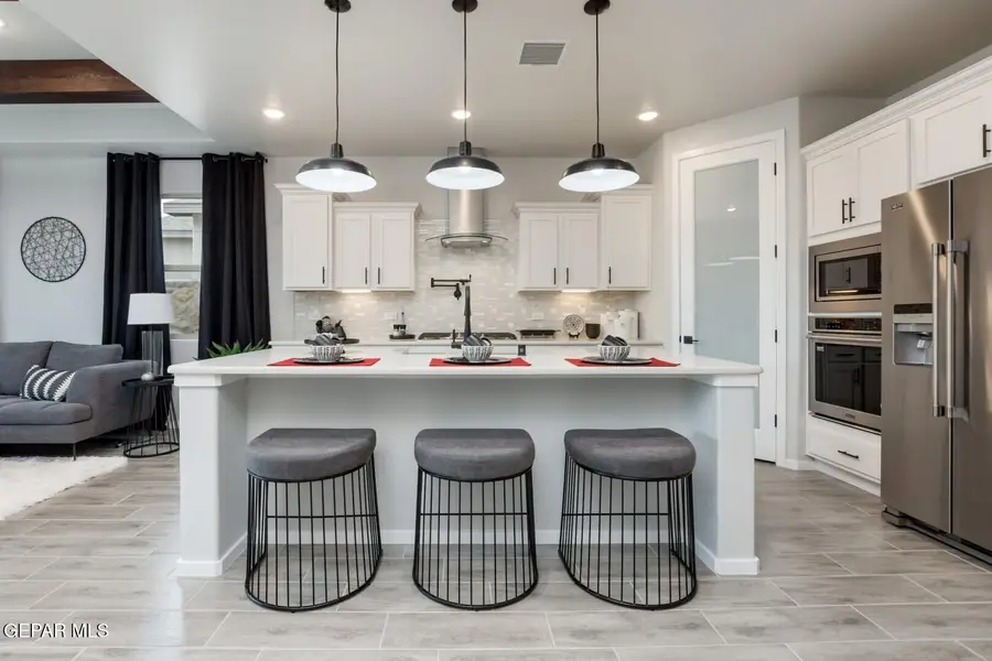 724 Paseo Del Agua Street, Horizon City, TX 79928 - #2