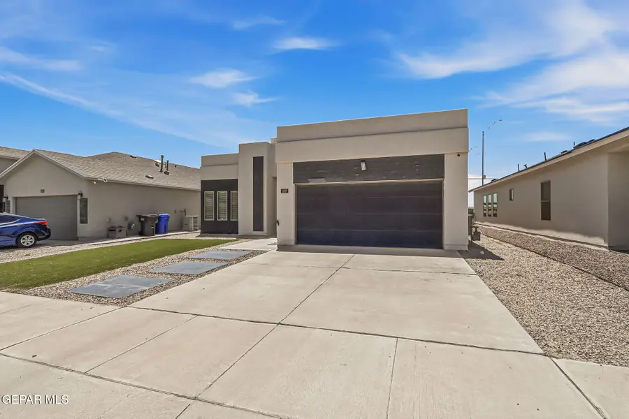 1137 Sylvia Aguilar Street, Horizon City, TX 79928 - #3