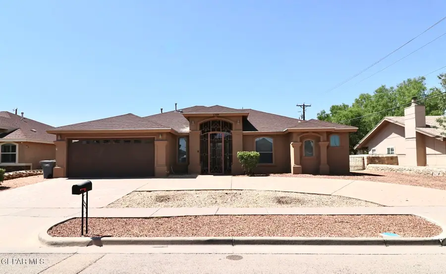 11304 Menlo Avenue, El Paso, TX 79936 - #2