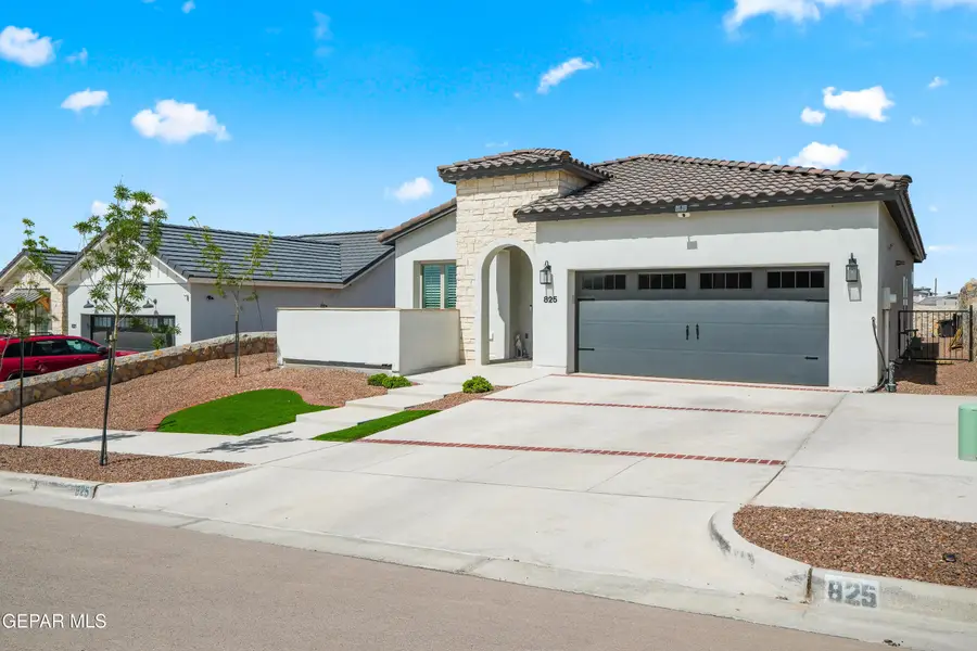825 Acton Street, Horizon City, TX 79928 - #3