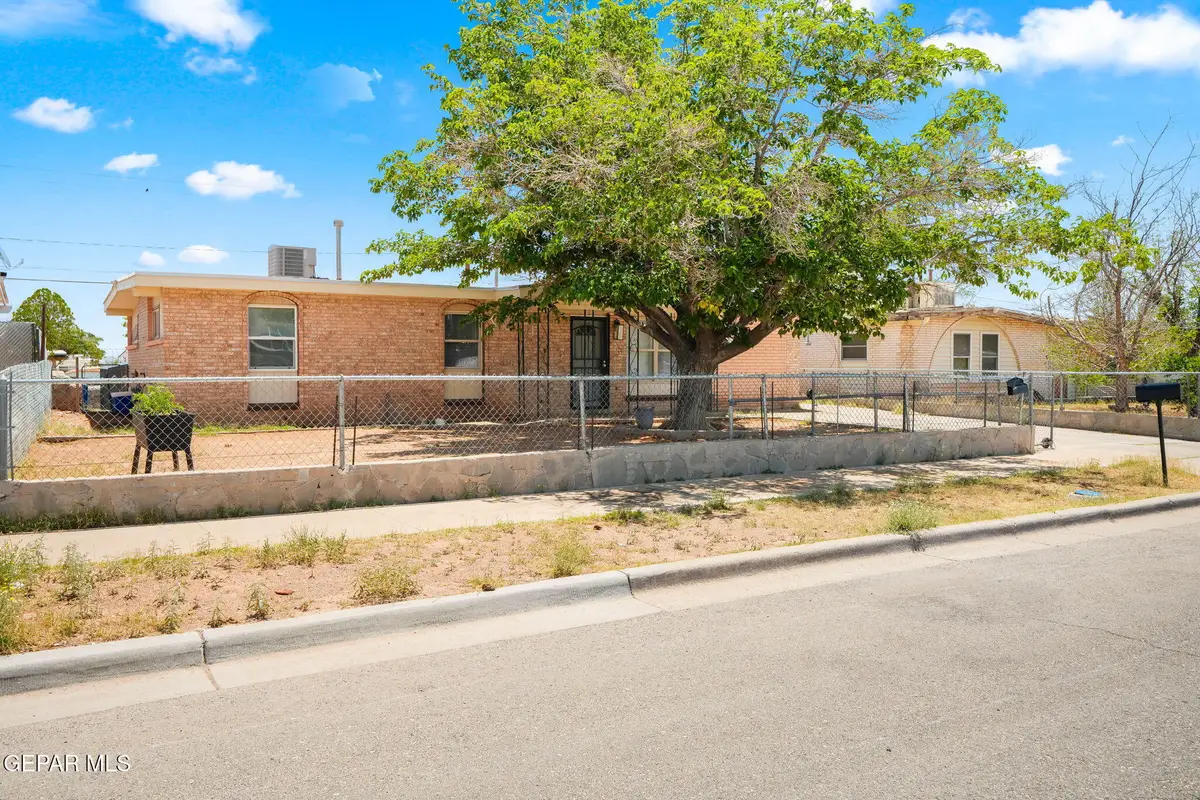 10520 Murphy Street, El Paso, TX 79924 - #1