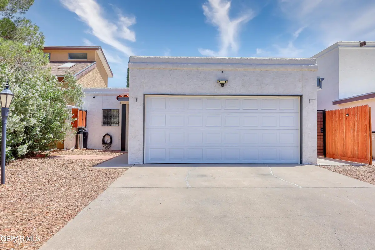 10912 Highwood Way, El Paso, TX 79936 - #1