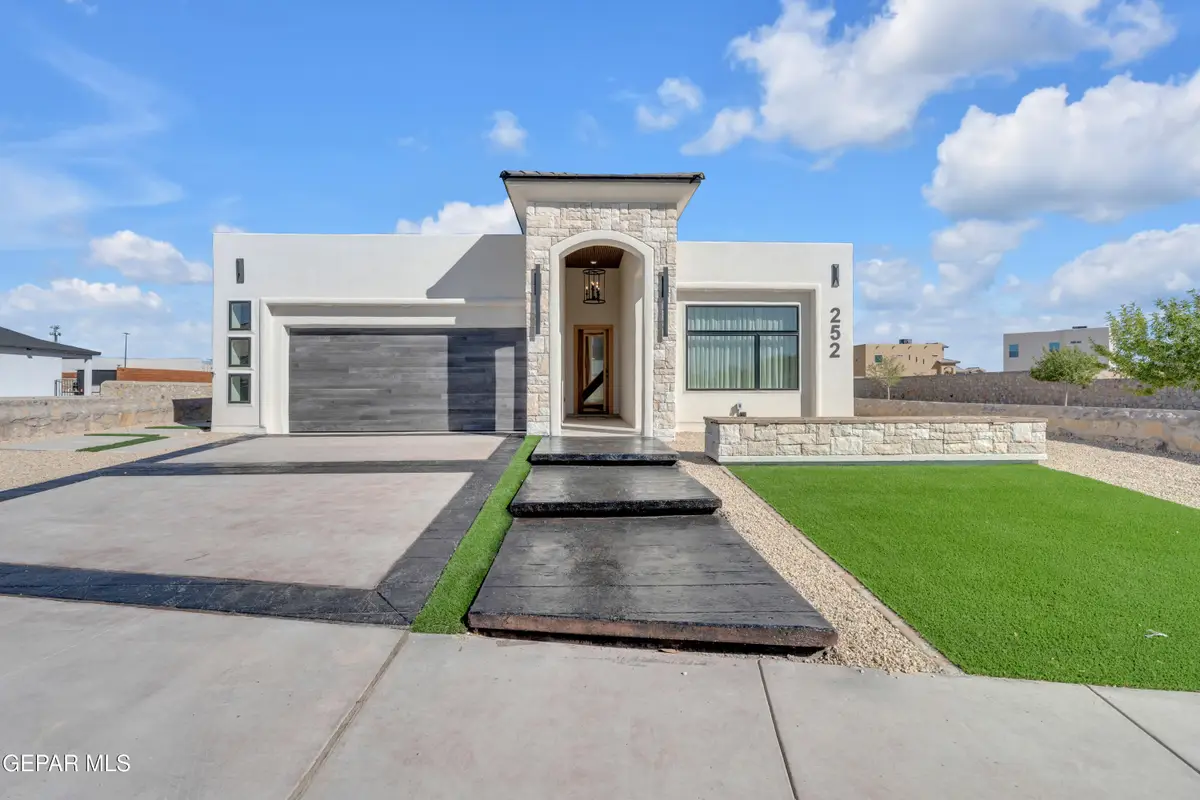 236 Mar Vista Place, Horizon City, TX 79928 - #1