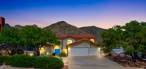 1092 Thunderbird Drive, El Paso, TX 79912