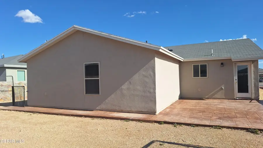 14577 Firewheel Avenue, Horizon City, TX 79928 - #2
