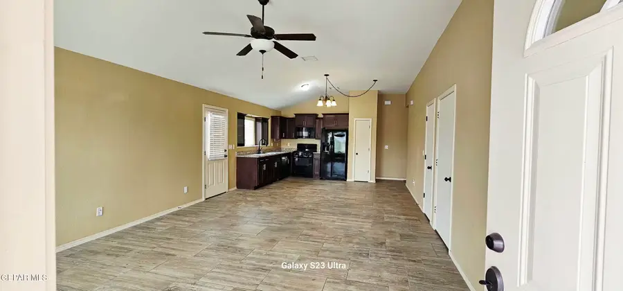 11673 Flor Celosia Drive, Socorro, TX 79927 - #2
